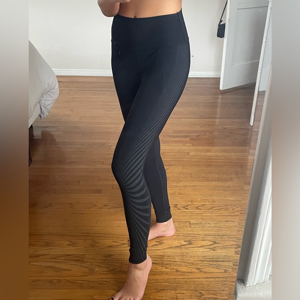 Alo reflective legging